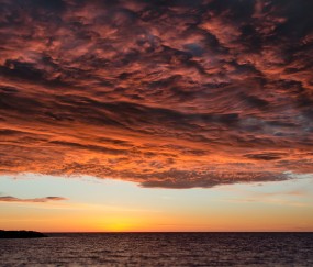 小孩发烧感冒咳嗽疲惫（小孩感冒发烧咳嗽厉害）